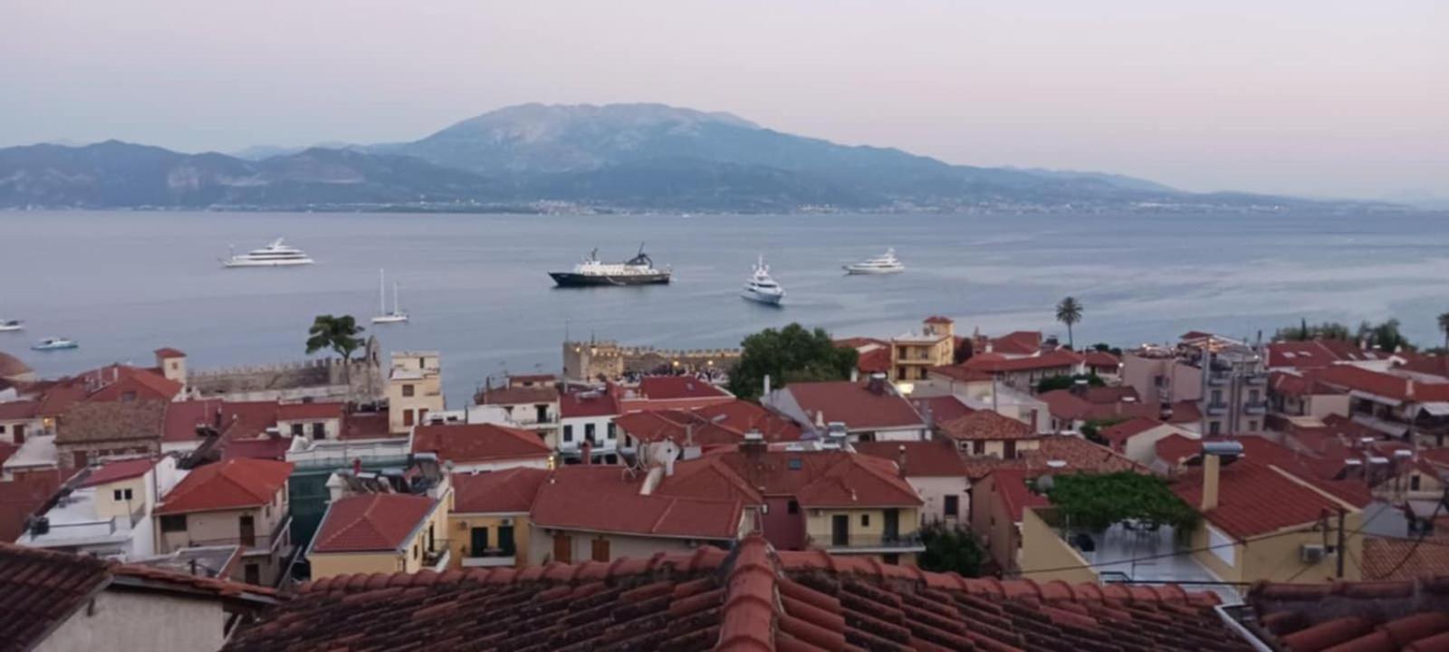 Stone Clock'S House Apartment Nafpaktos Exterior photo